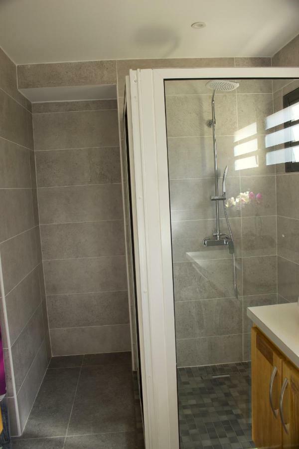 T3 - 87M2 - Residence Georgette Terre Sainte المظهر الخارجي الصورة